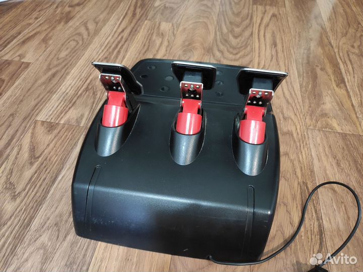 Игровой руль logitech g27