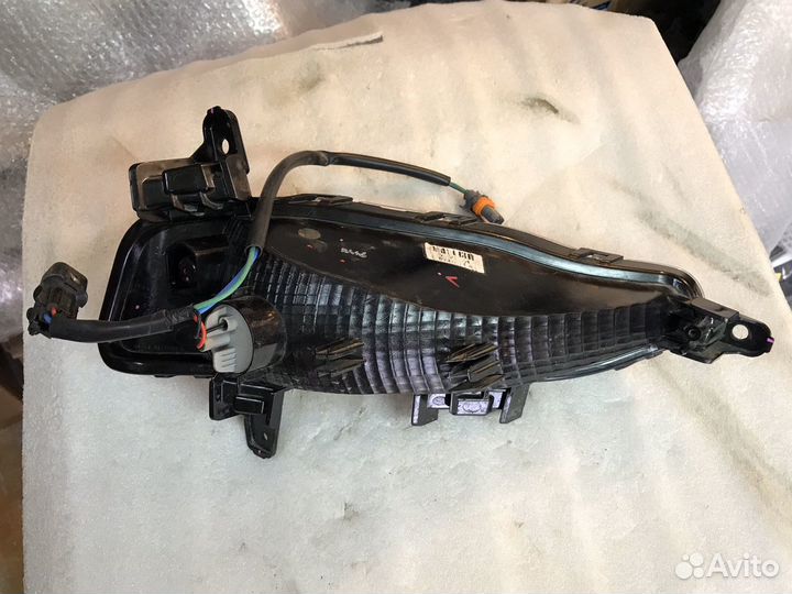 Поворотник левый Kia Optima 4