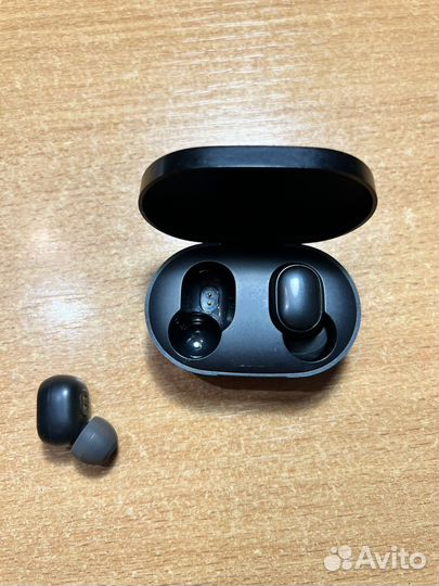 Беспроводные наушники xiaomi