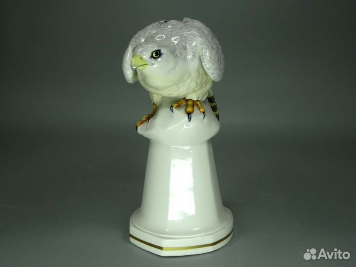 Фарфоровая антикварная статуэтка.Германия