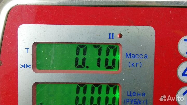 Фонарь крышки багажника правый Volkswagen Touareg