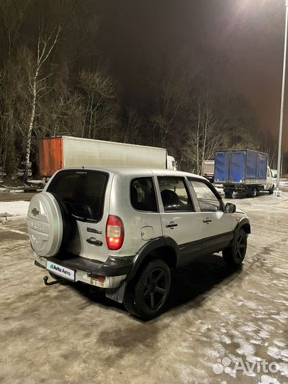 Chevrolet Niva 1.7 МТ, 2004, 200 000 км