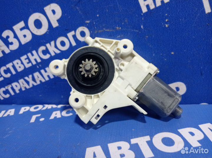 Моторчик стеклоподъемника Ford Focus 2 хэтчбек