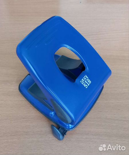 Дыроколы 20 30 40 листов на 2 отверстия