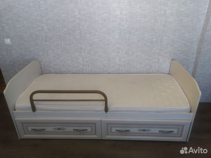 Пртдается детская кровать