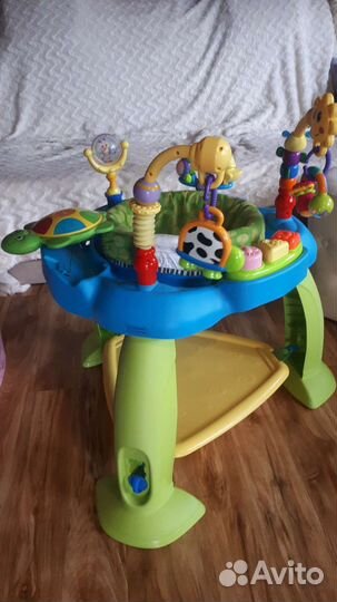 Развивающий столик прыгунки