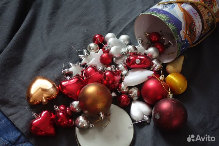 Елочные или настольные украшения - звезды, сердечк