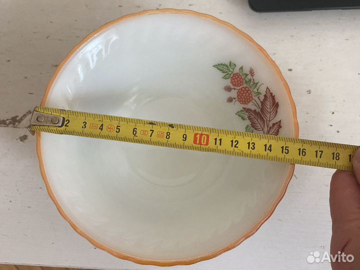 Сервиз 12 тарелок. 6 тарелок диаметр 18 см. Высота