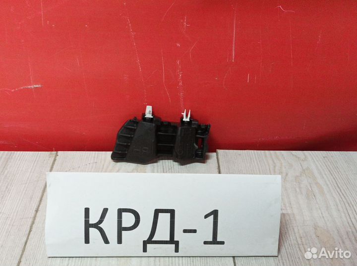 Кронштейн бампeра Kia K5 2020