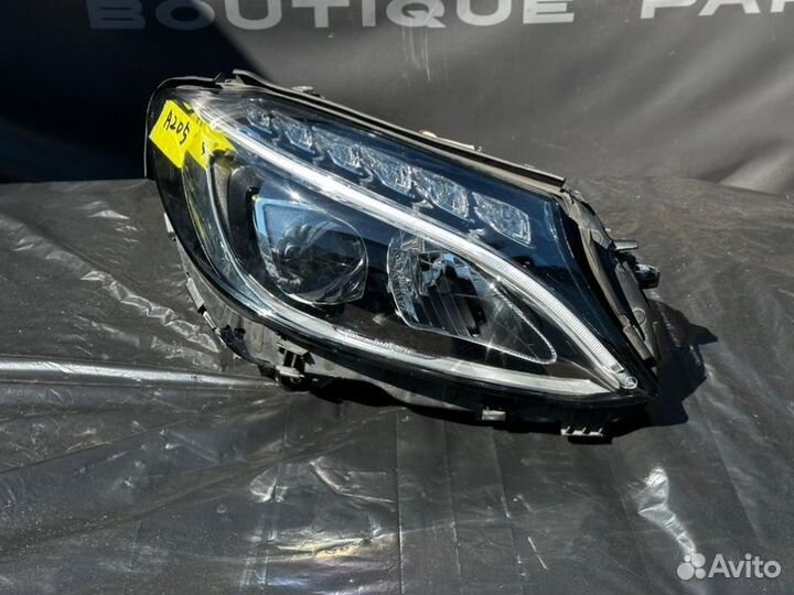 Фара правая Mercedes-Benz C-Class W205 2016