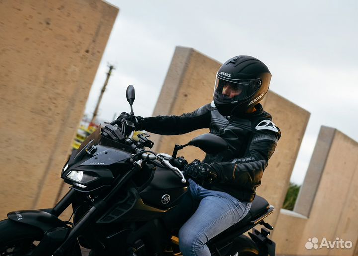 Axxis FF112C Draken S Solid мотошлем черный матовы