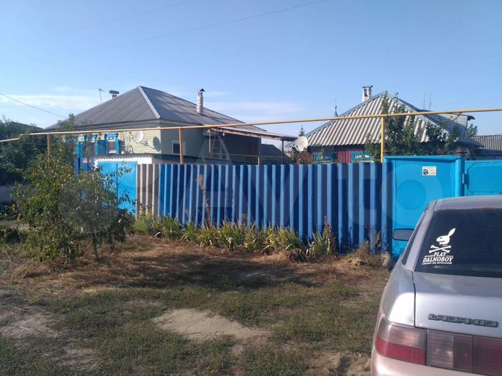 Дом 30 м² на участке 5 сот.