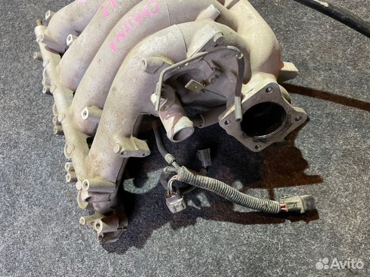 Коллектор впускной Mitsubishi Carisma DA2A 4G93