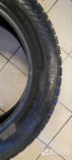 Gislaved Nord Frost 200 215/55 R17 H