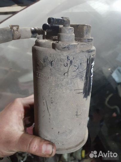 Абсорбер топливных паров Nissan Maxima A33