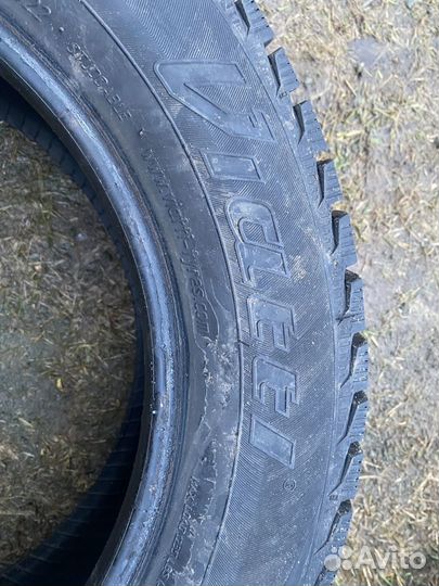 Viatti Brina Nordico V-522 185/65 R15 88T