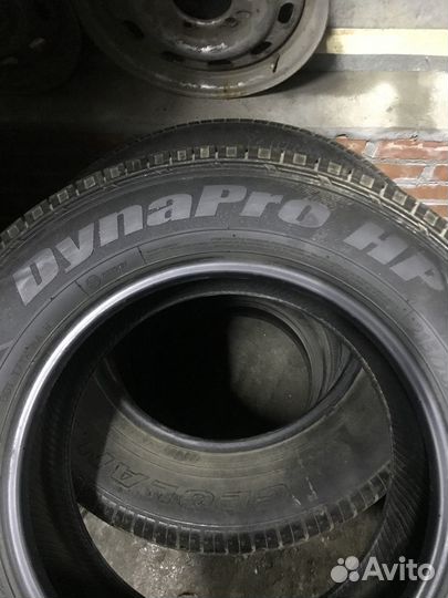 Hankook Dynapro HP RA23 215/70 R16