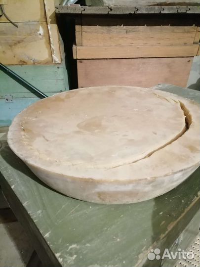 Воск пчелиный