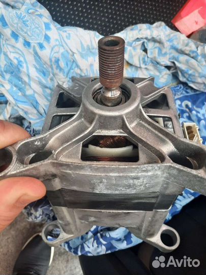 Электро двигатель к стиральной машине