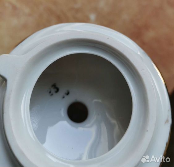 Чайник кисловодский фарфор