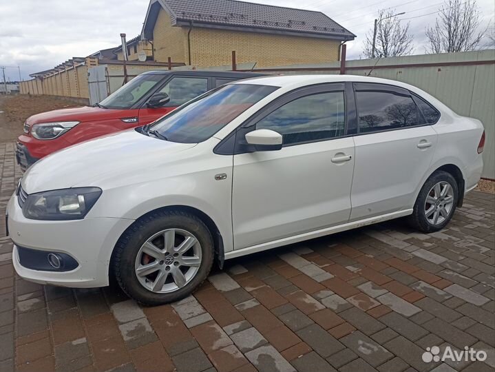 Volkswagen Polo 1.6 AT, 2012, 348 855 км