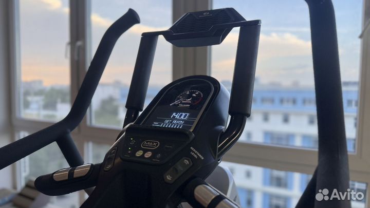 Кросстренер Bowflex Max Trainer M7