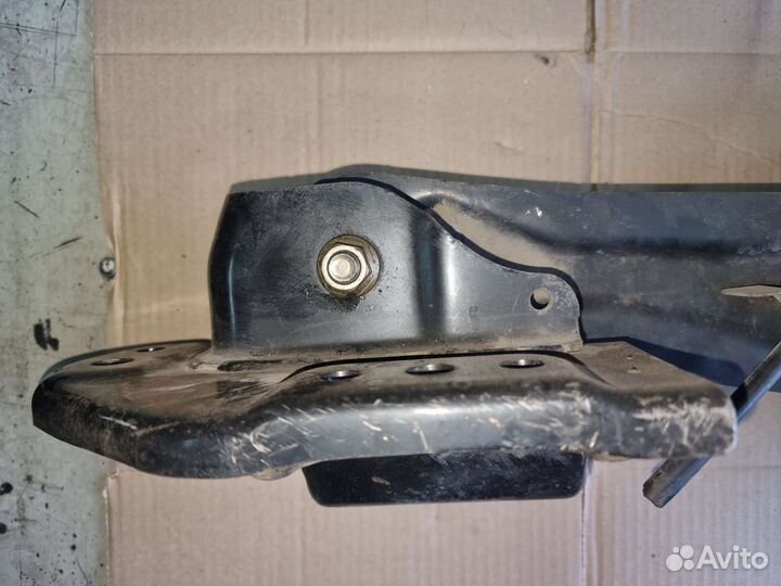 Рычаг задний продольный правый Mazda CX 7