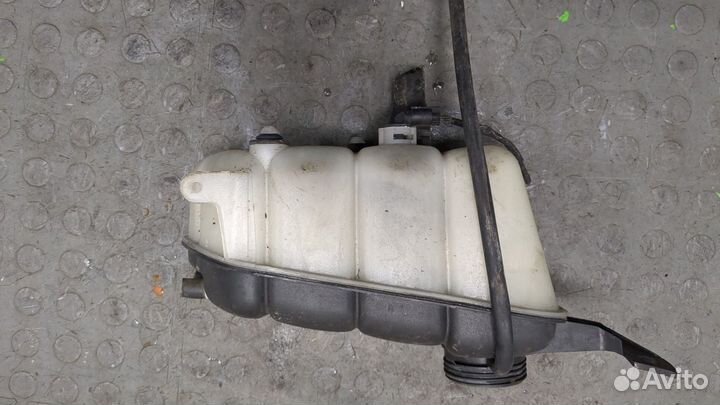 Бачок расширительный Mercedes S W220