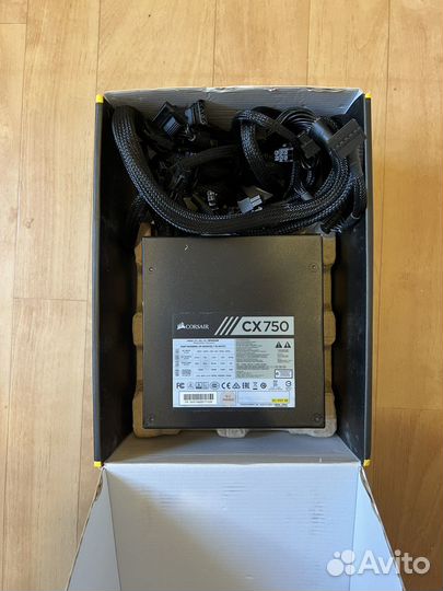 Блок питания Corsair CX 750w