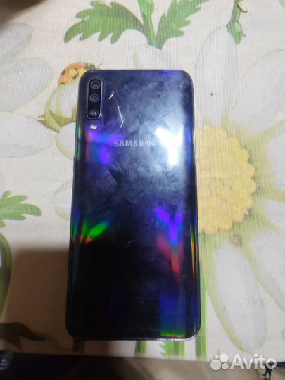 Samsung Galaxy A50, 4/64 ГБ