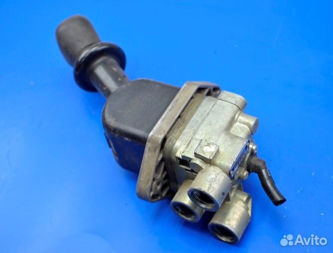 Кран ручного тормоза renault trucks Premium (01.96