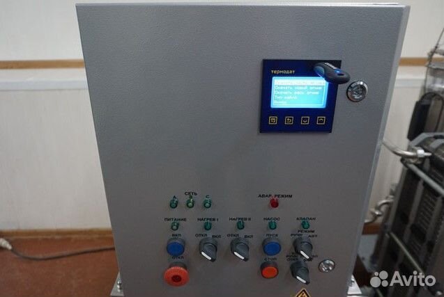 Проточный пластинчатый пастеризатор-охладитель