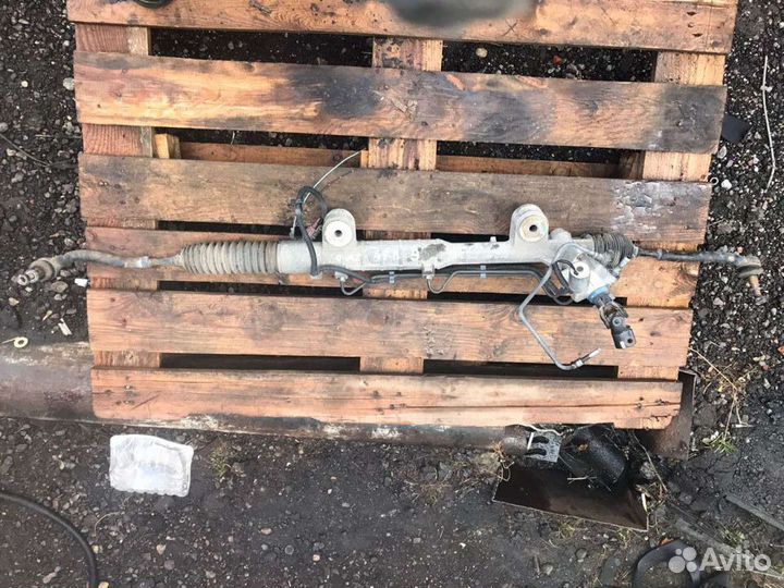 Рулевая рейка Nissan Skyline V36