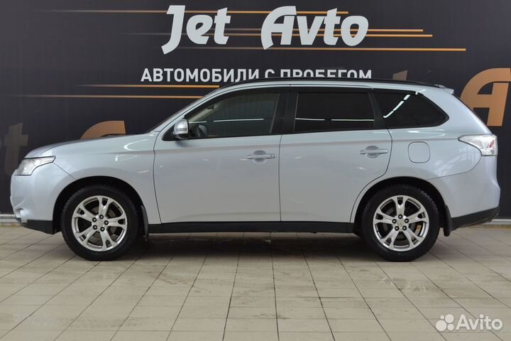 Mitsubishi Outlander 2.4 CVT, 2012, 218 725 км