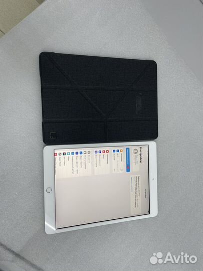 iPad 32gb wifi (7-го поколения)