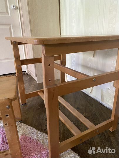 Детский стол и стул