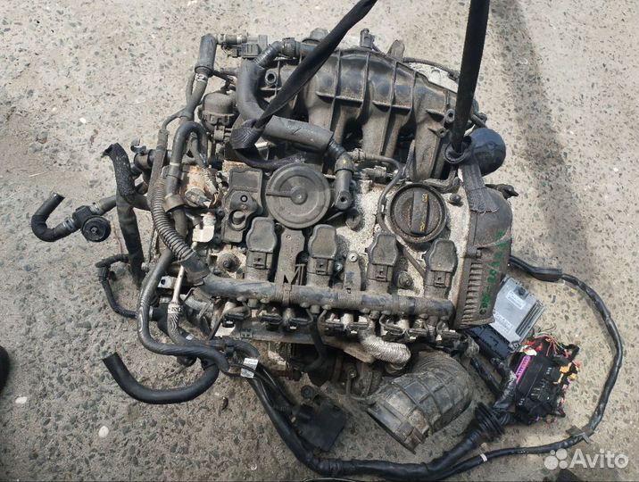 Двигатель в сборе со всем навесным Audi A4 8K CDN