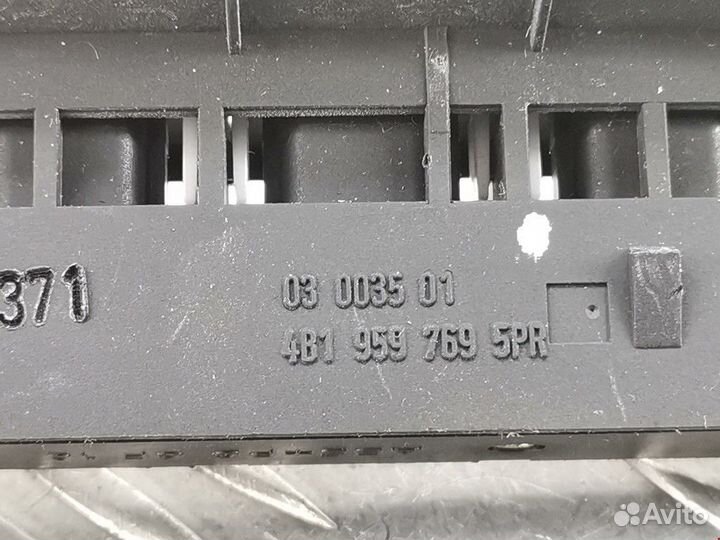 Блок управления сиденьем электронный Audi A6