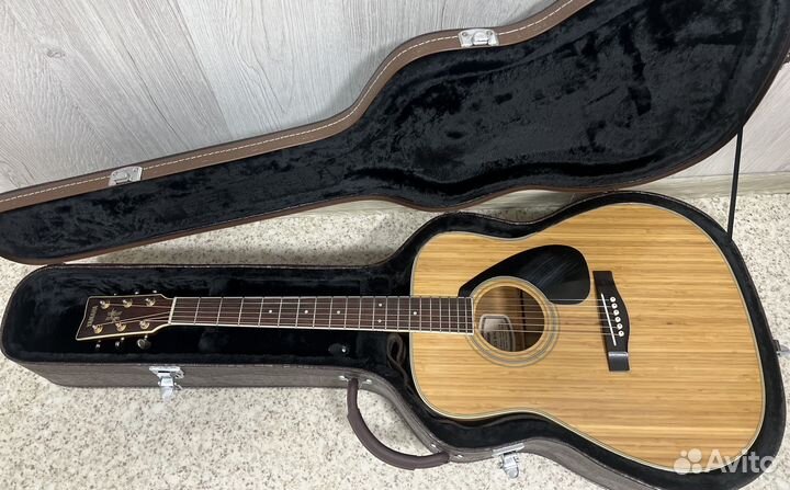 Гитара Yamaha FGX-B1N