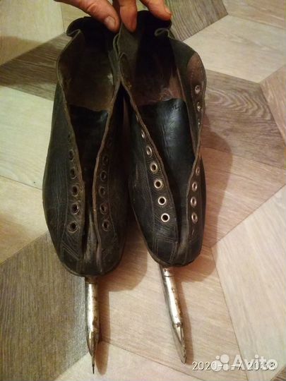 Конькобежные коньки, СССР