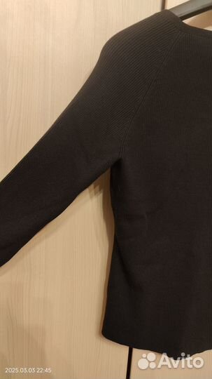 Полувер женский новый Pezzo продам