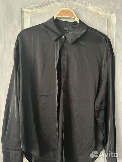 Черная блузка