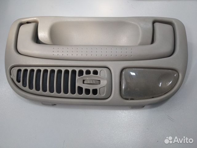 Плафон салонный передний правый Kia Carnival