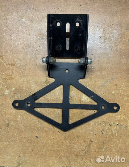 Крепление для номера мотоцикла