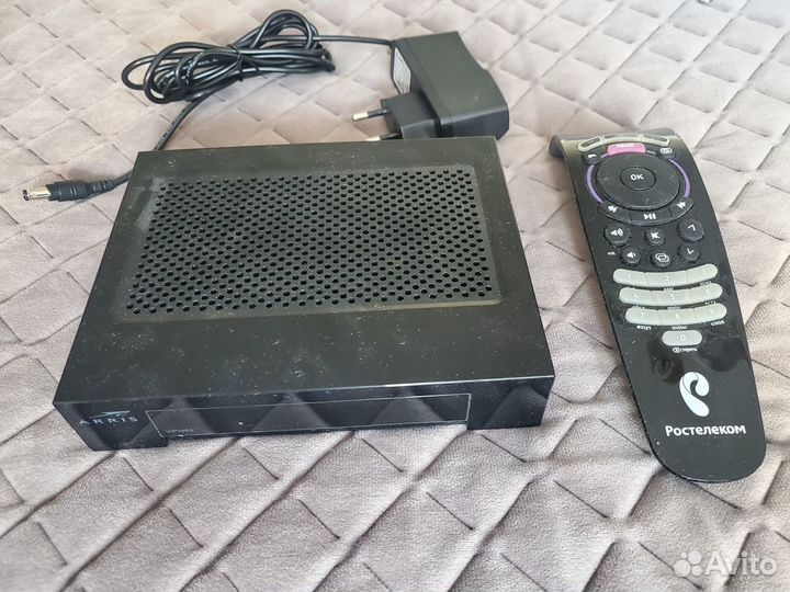 Тв приставка Arris VIP1003