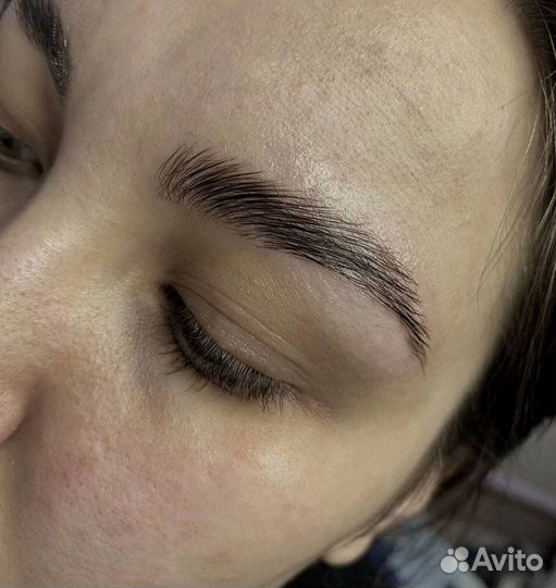 Оформление и окрашивание бровей