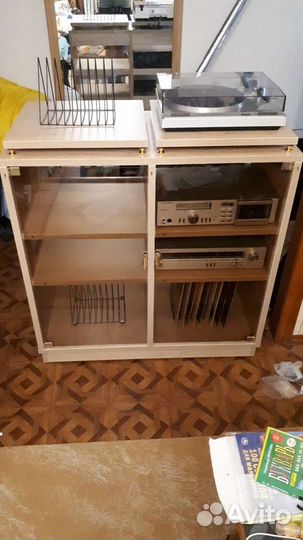 Подиум для виниловых проигрывателей