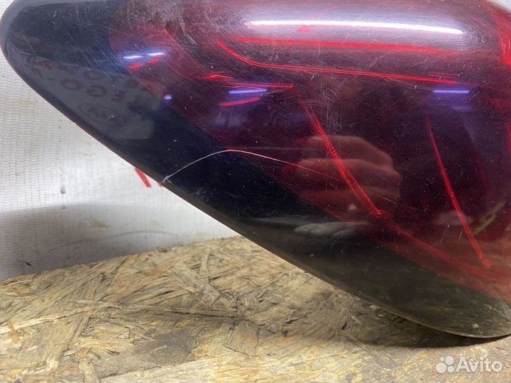 Renault Kaptur задний левый фонарь