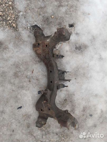 Подрамник киа спектра