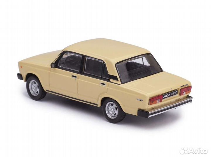 Масштабная модель ваз-2105 ixo models 1:43